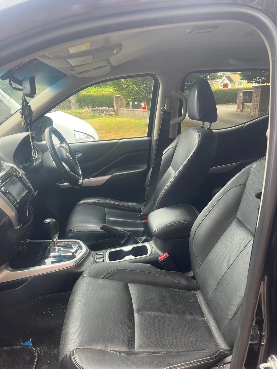 Nissan Navara 2.3 auto gearbox is leaking oil - Image 3