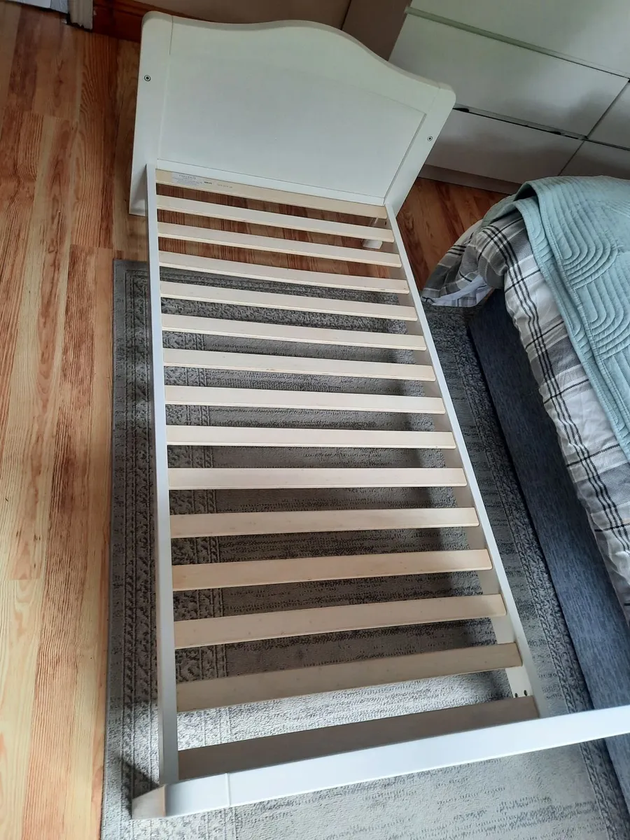 Cot bed - Image 3