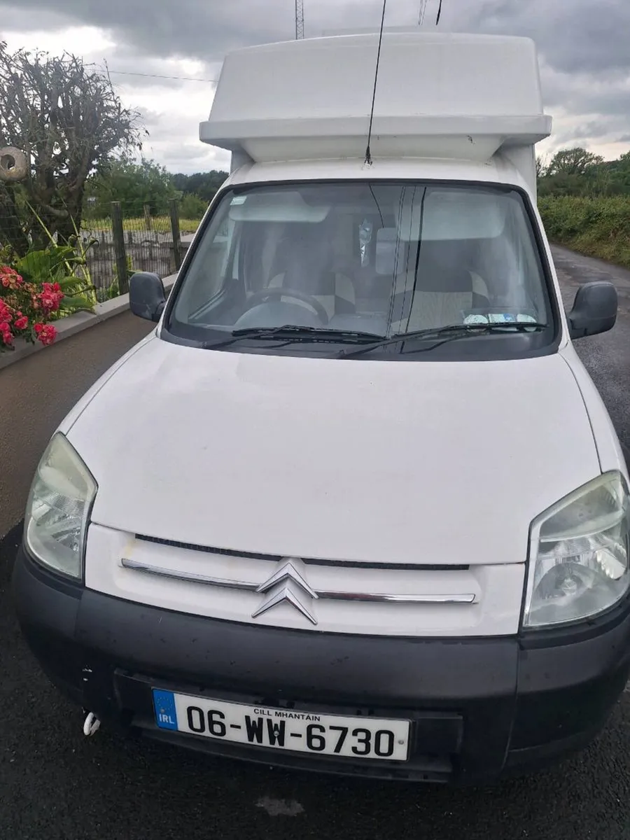 Camper - Image 4