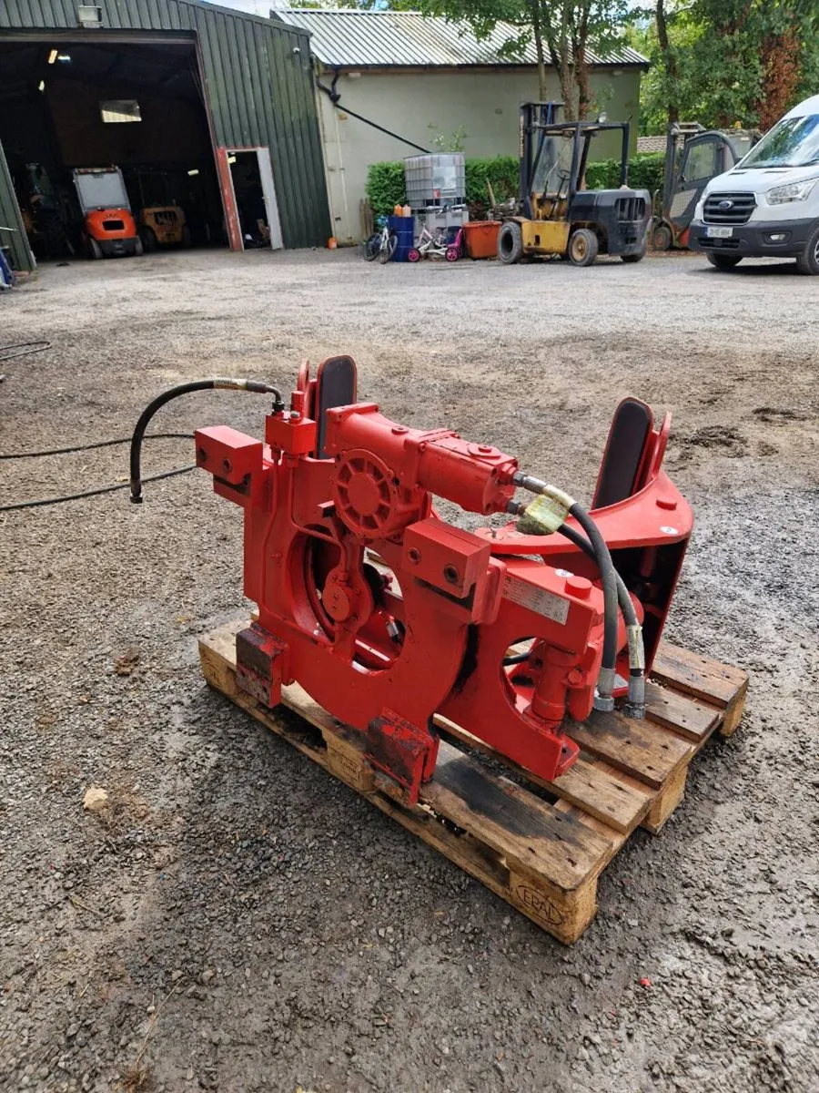 Meyer bale/roll grab - Image 2