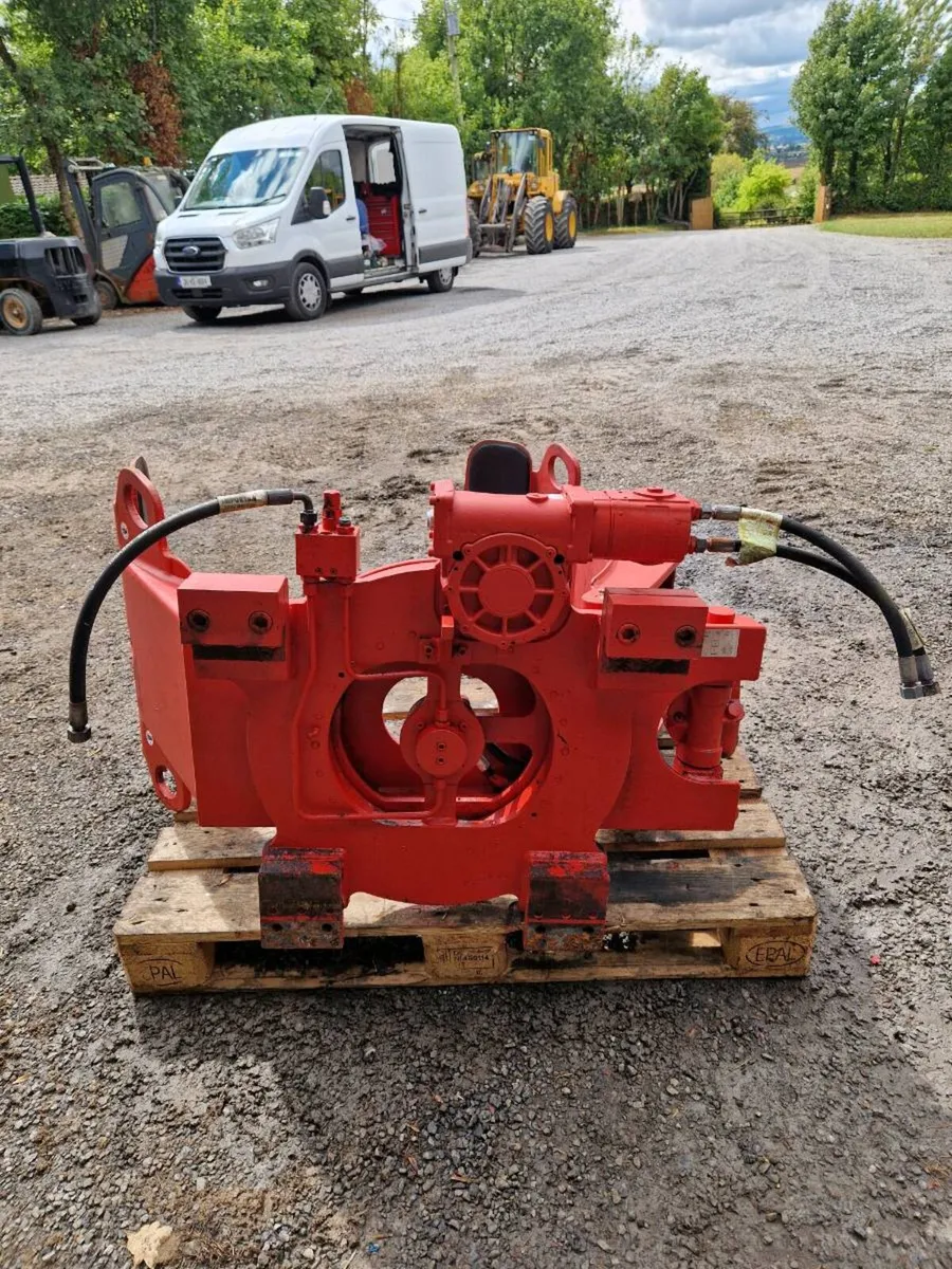 Meyer bale/roll grab - Image 3