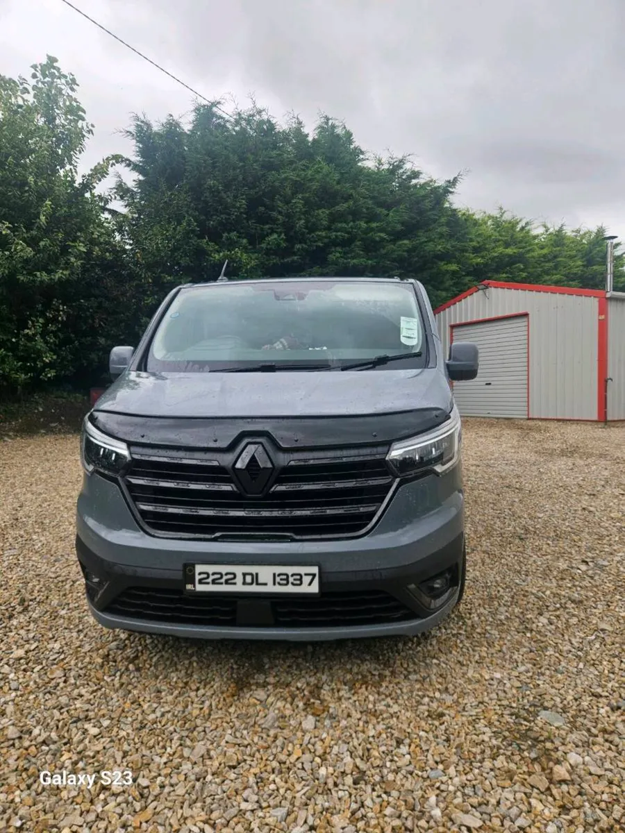 2022 renault trafic 130 sport day camper - Image 2