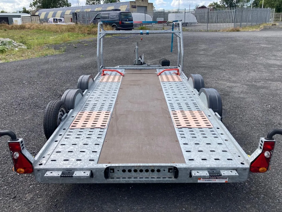Brian James A4 Transporter - Image 3