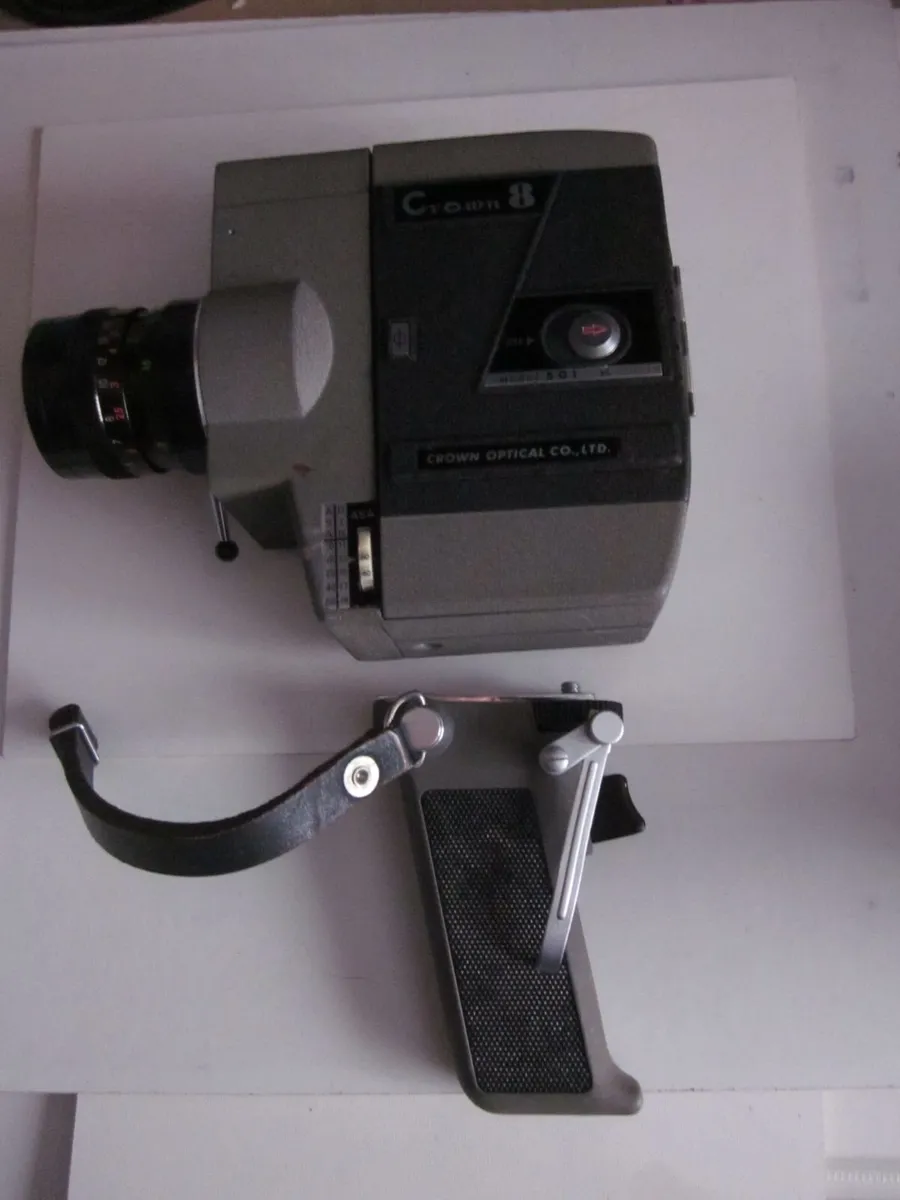 Cine Camera Crown 8 Model 501/Leather Case Leather - Image 2