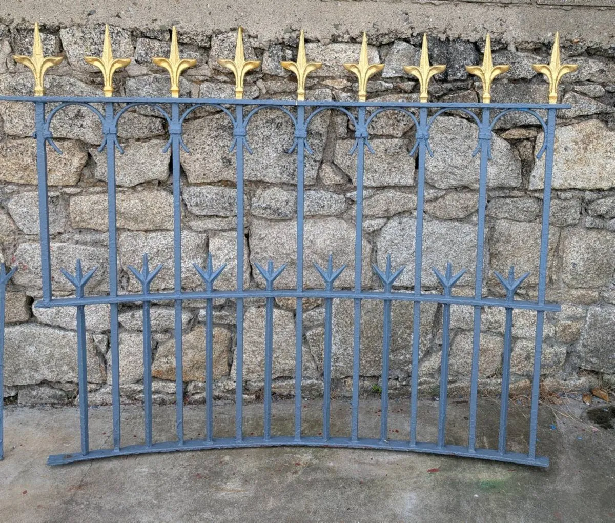 Railings - Image 1