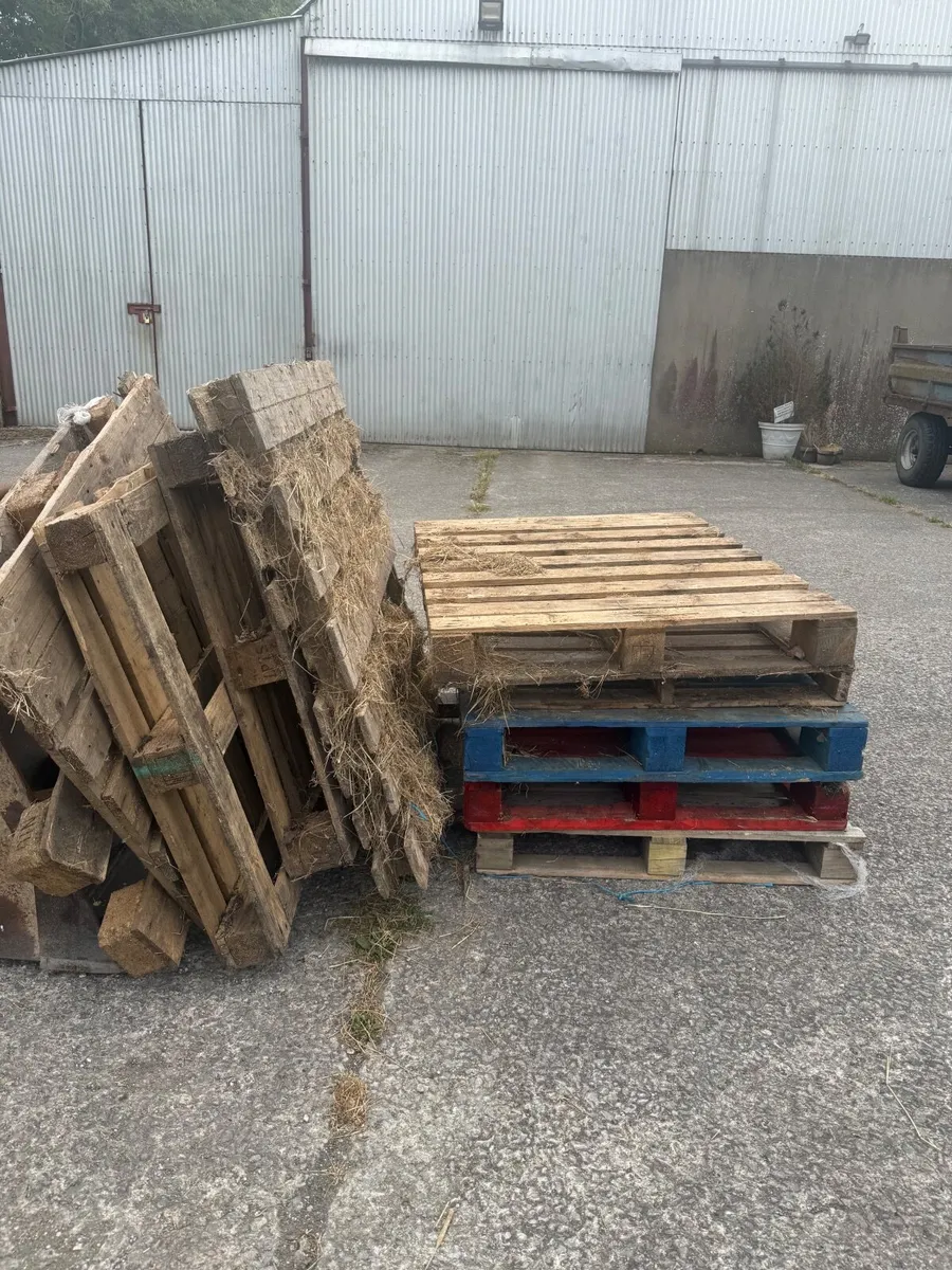 82 Used Wooden Pallets For Sale - Image 2