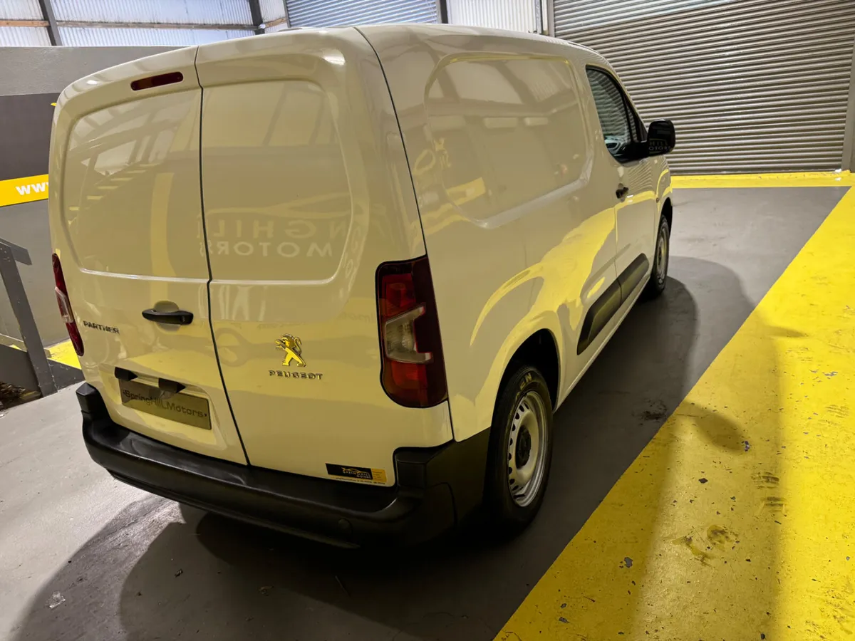 2019 Peugeot Partner1.6 HDI 650KG ACTIVE 3 Seats - Image 4