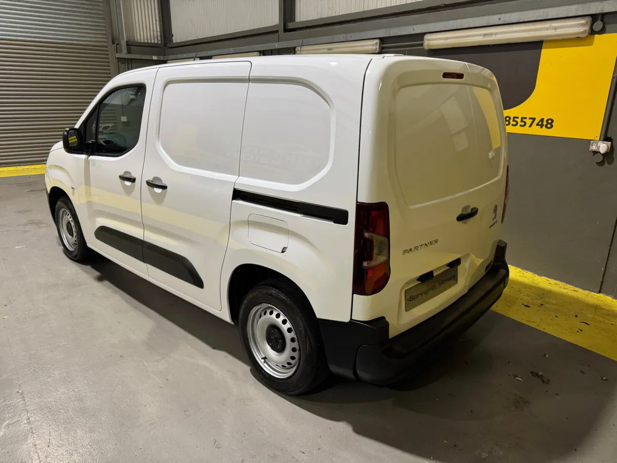 2019 Peugeot Partner1.6 HDI 650KG ACTIVE 3 Seats - Image 3