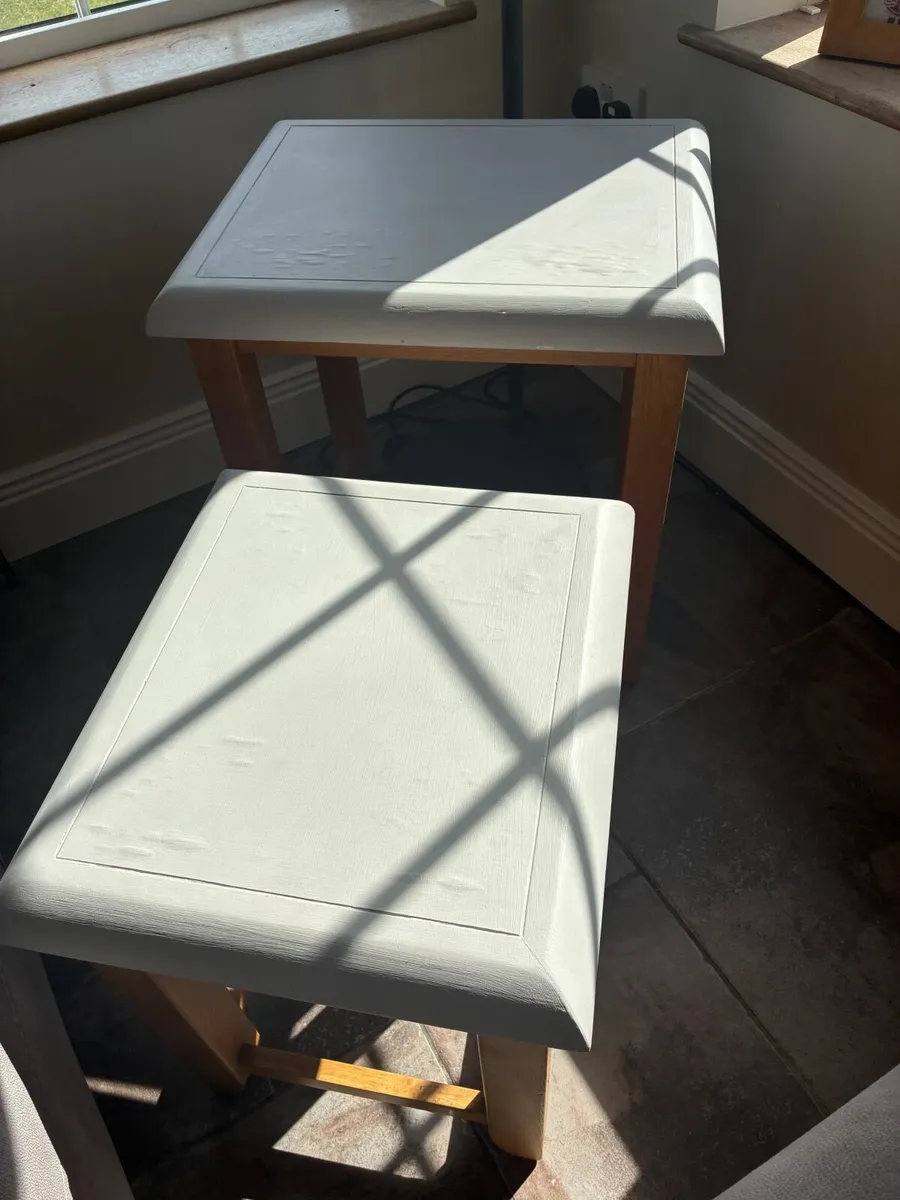 Nest of tables - Image 2