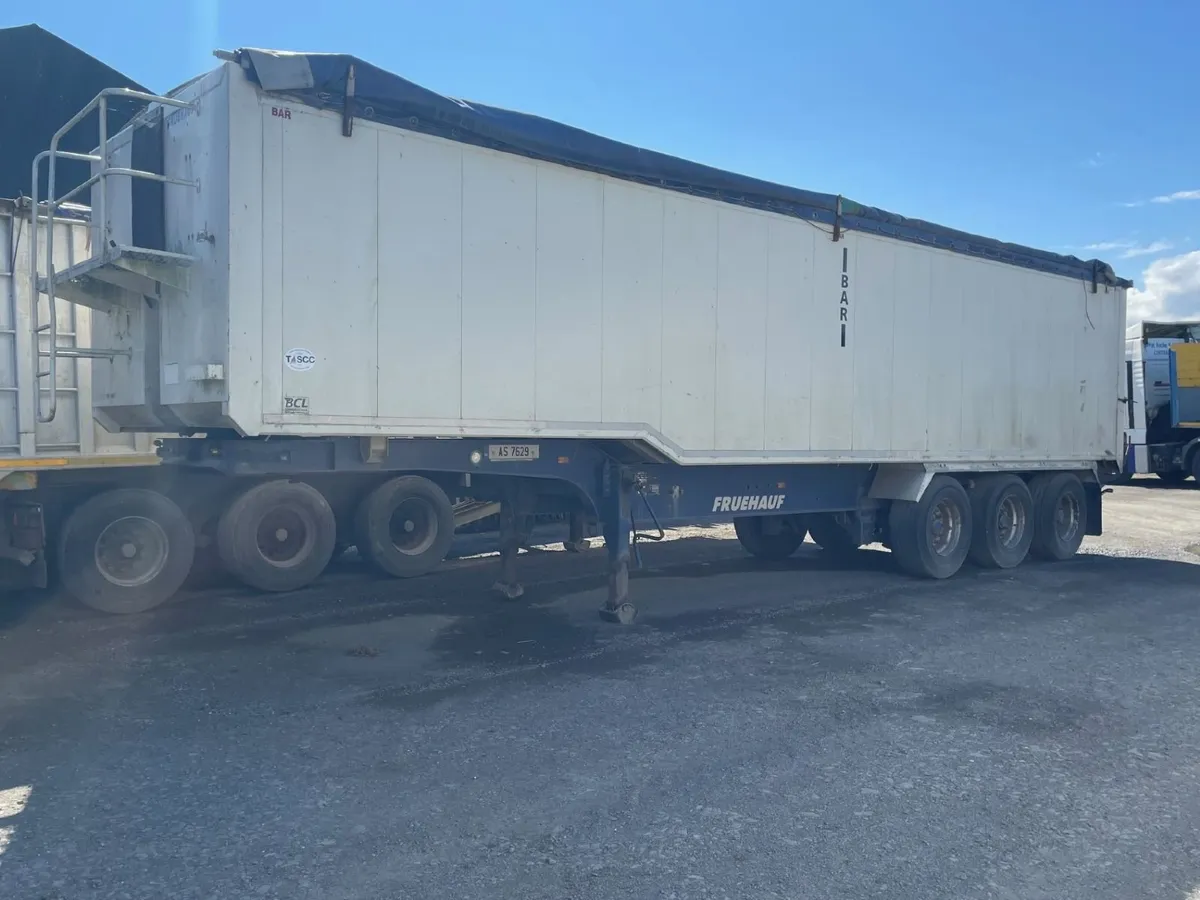 FRUEHAUF  Bulk Tipping Trailer - Image 1