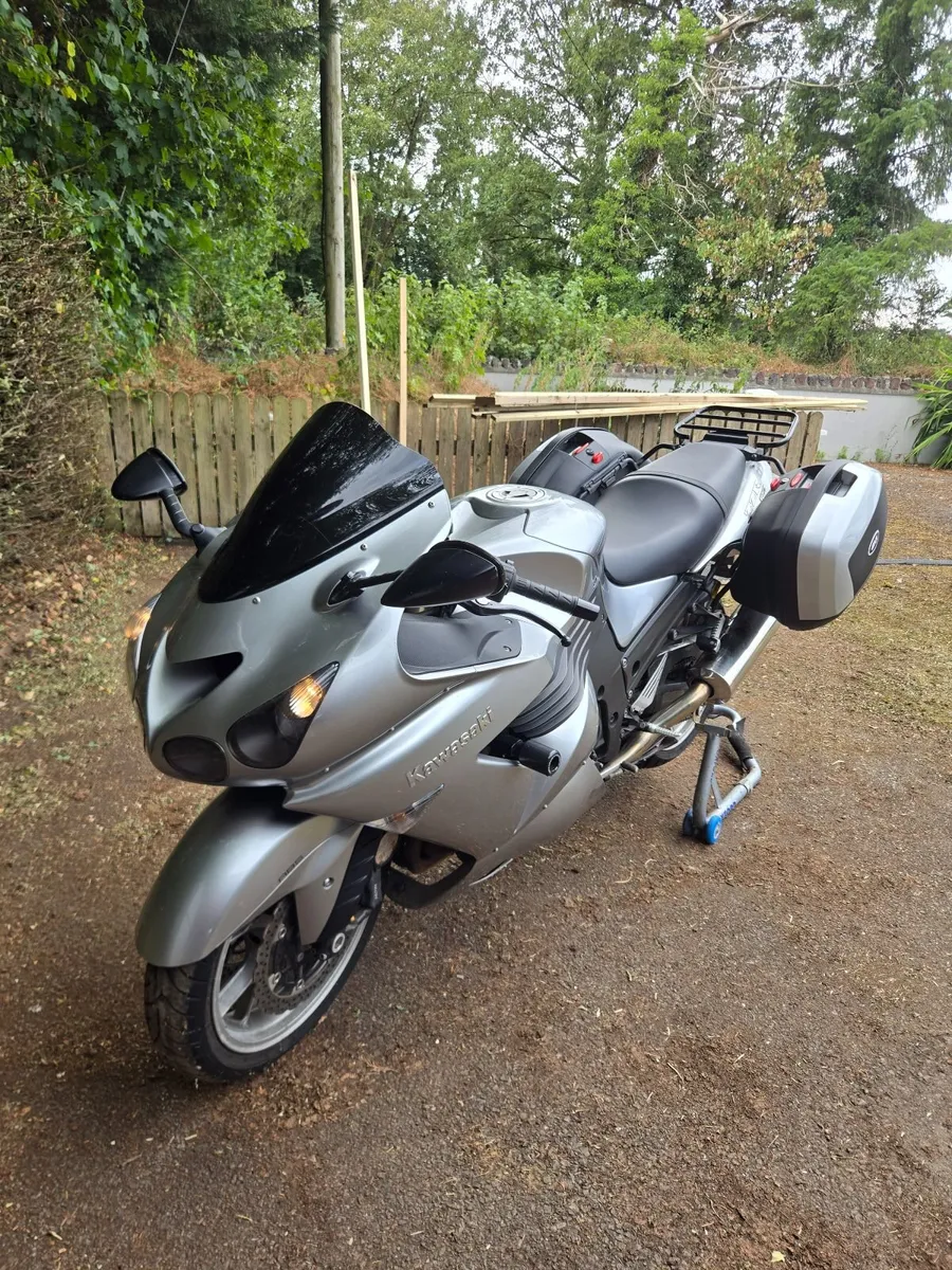 Kawasaki ZZR 1400 - Image 1