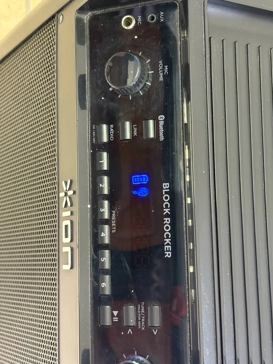 Speaker - Image 3