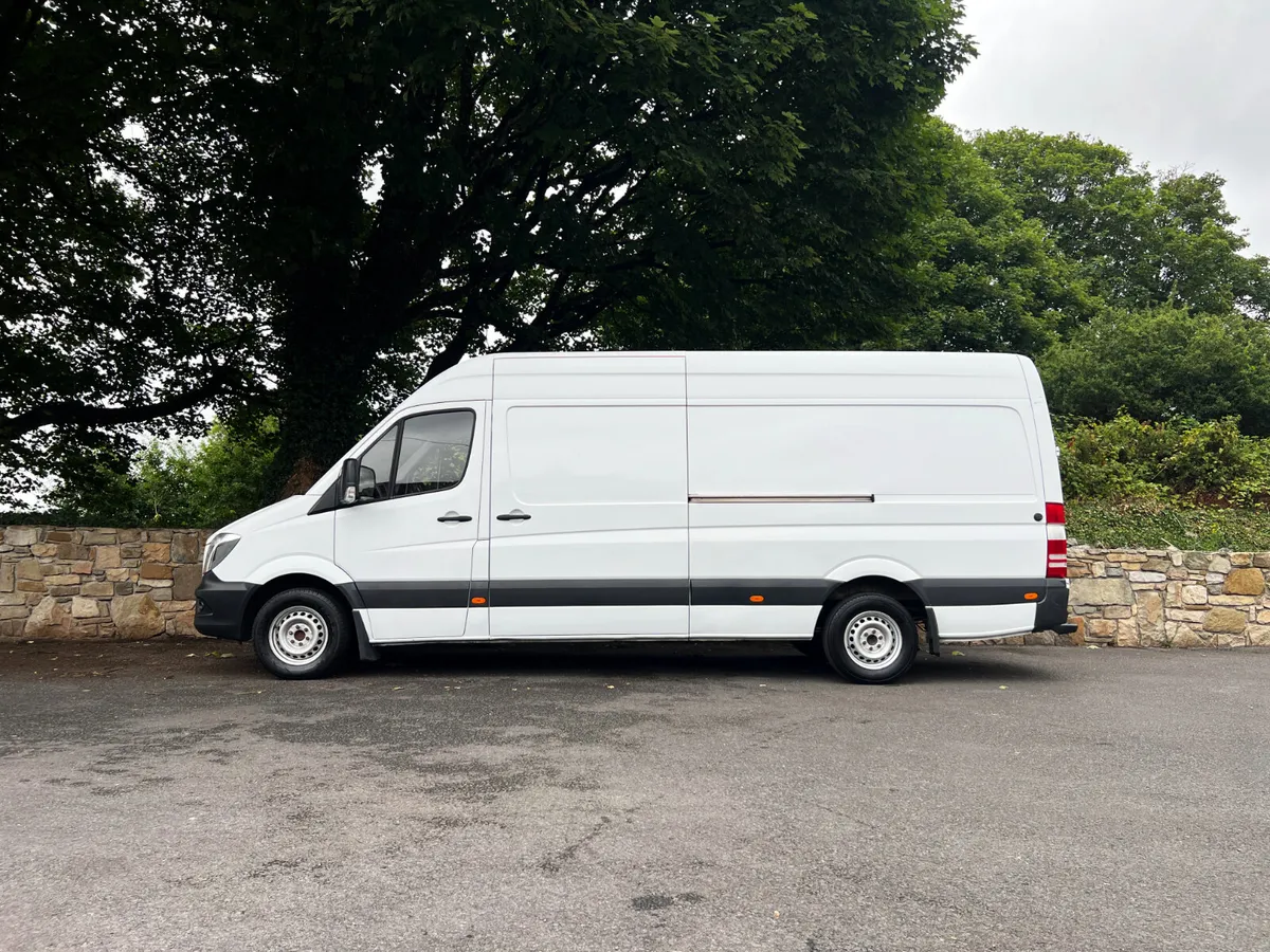 LOW MILEAGE MB SPRINTER 313 CDI LWB HIGH ROOF 2018 - Image 4