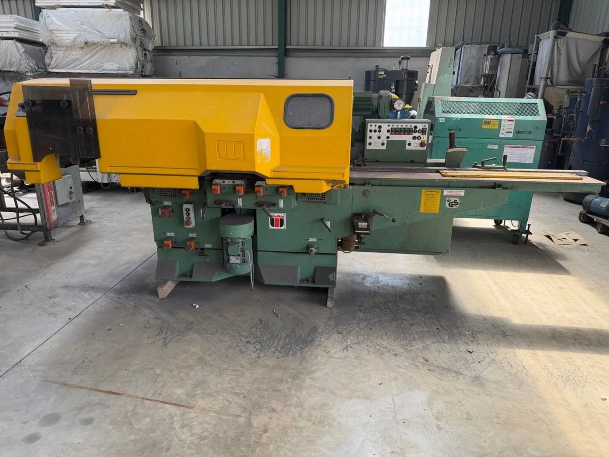 WADKIN GD463 3 PHASE 3 HEAD MOULDING MACHINE - Image 3