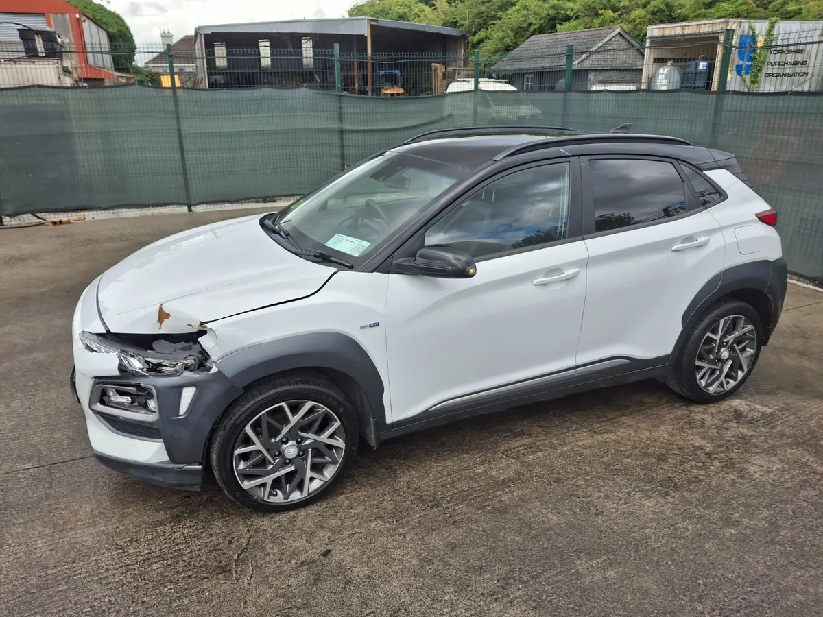 201 Hyundai Kona   Hybrid  Automatic - Image 1