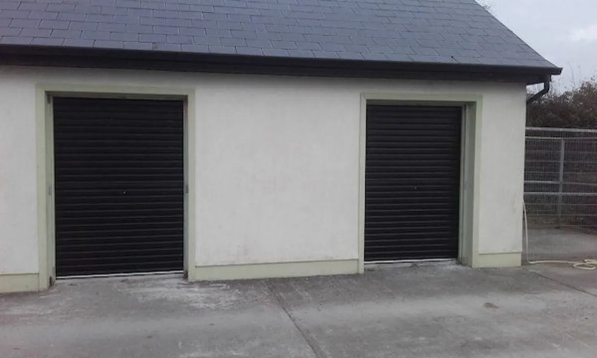 roller doors / shutters - Image 3