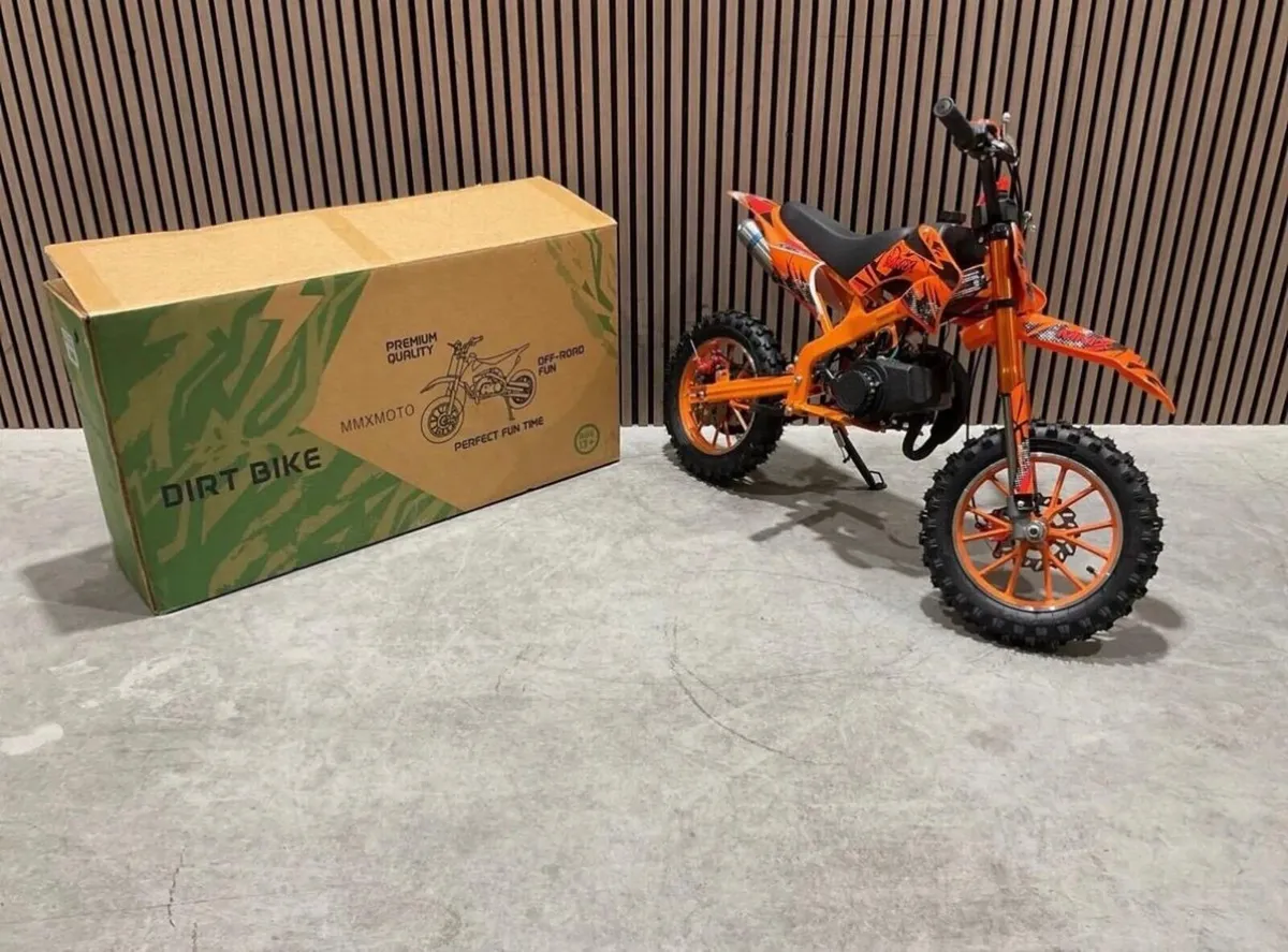 BRAND NEW 50cc PETROL DIRT BIKES - Image 3