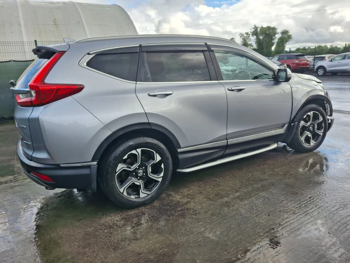 192 Honda Cr-V  Hybrid  4x4 Automatic - Image 3