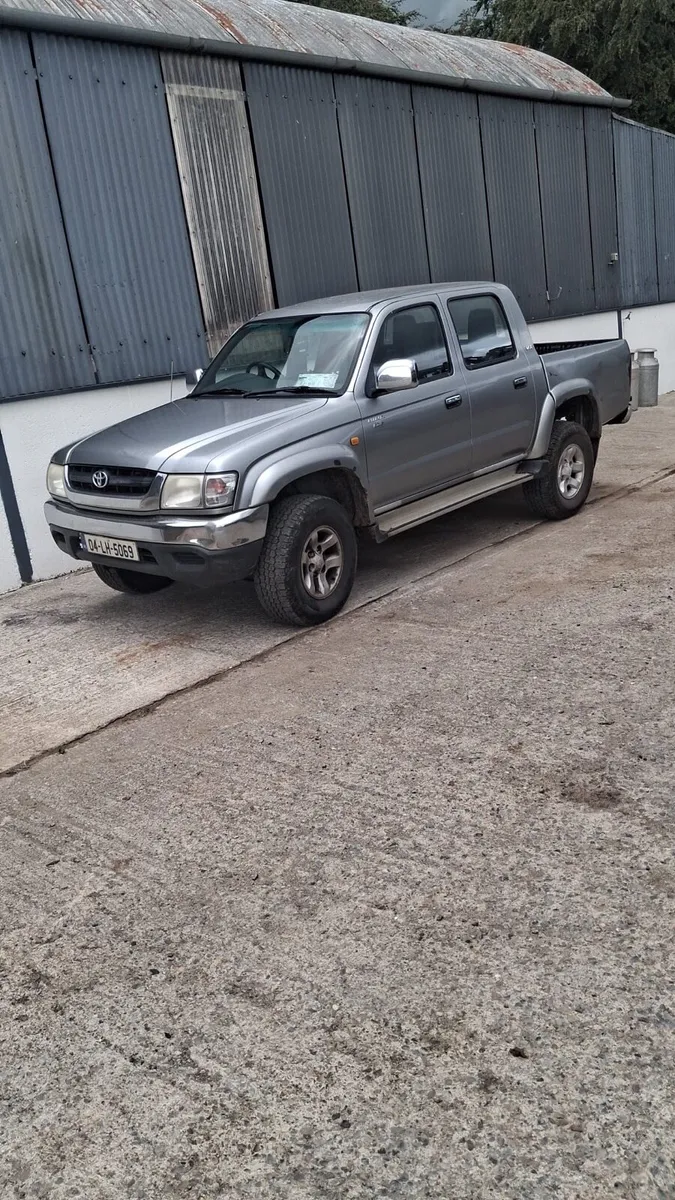 Toyota hilux - Image 4