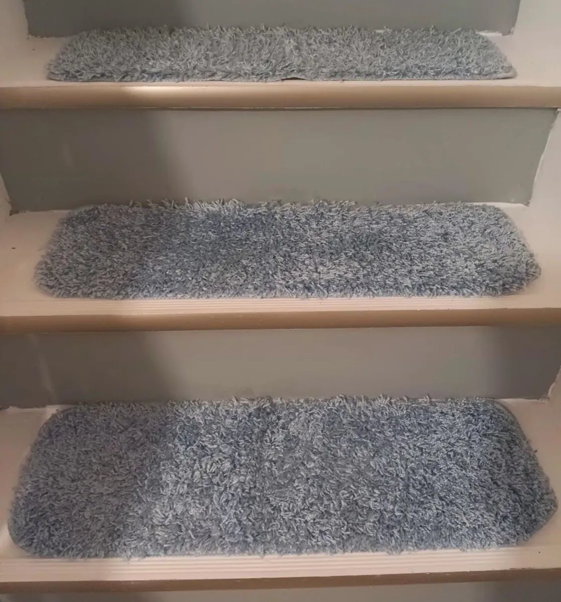 Carpet Non Slip Stair Treads x 12 - Image 1