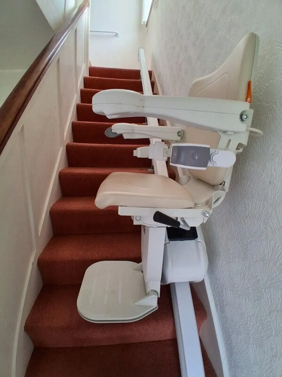 stairlift for sale - Image 3