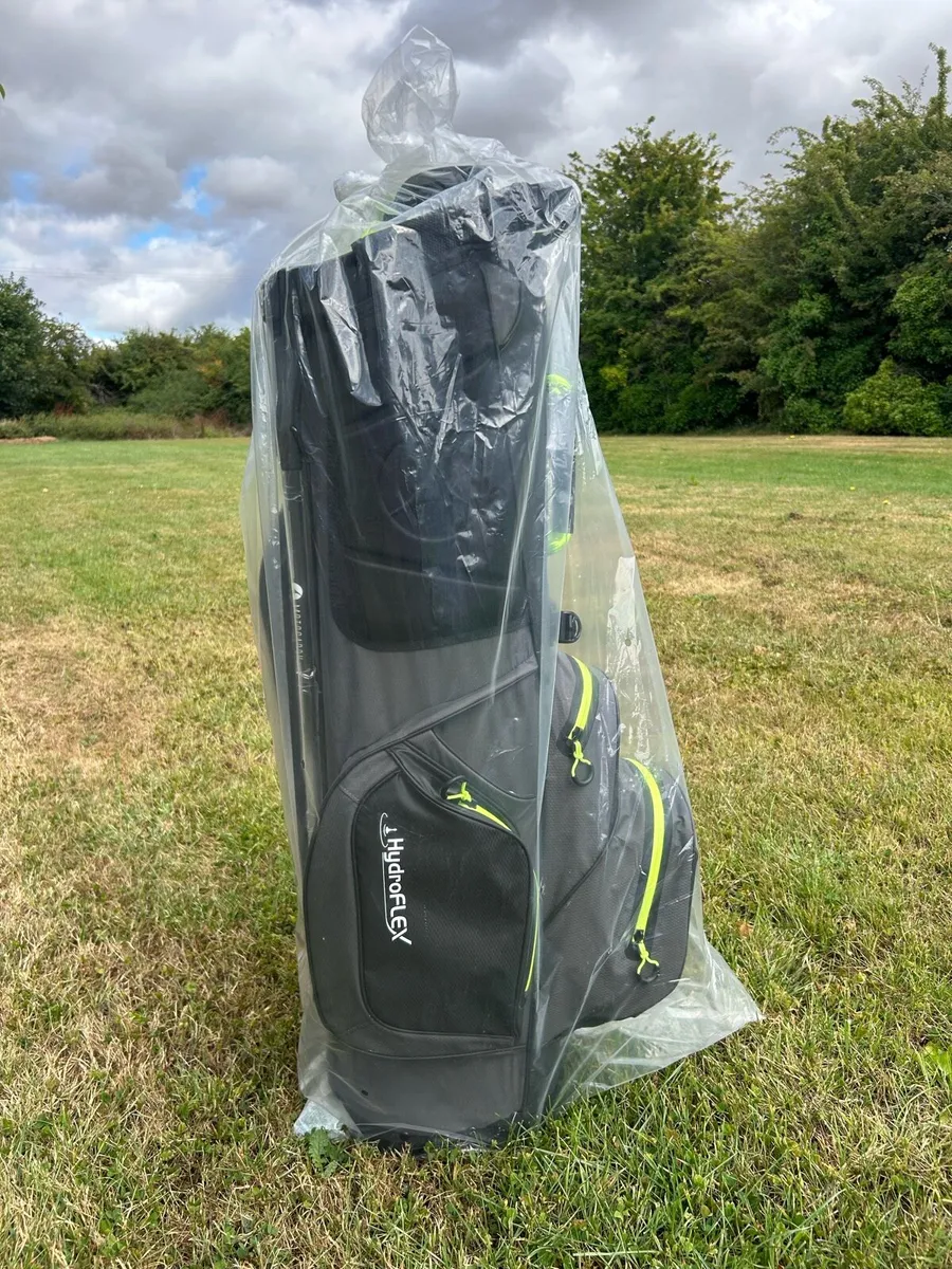 Motocaddy HydroFLEX Stand Bag - Image 1