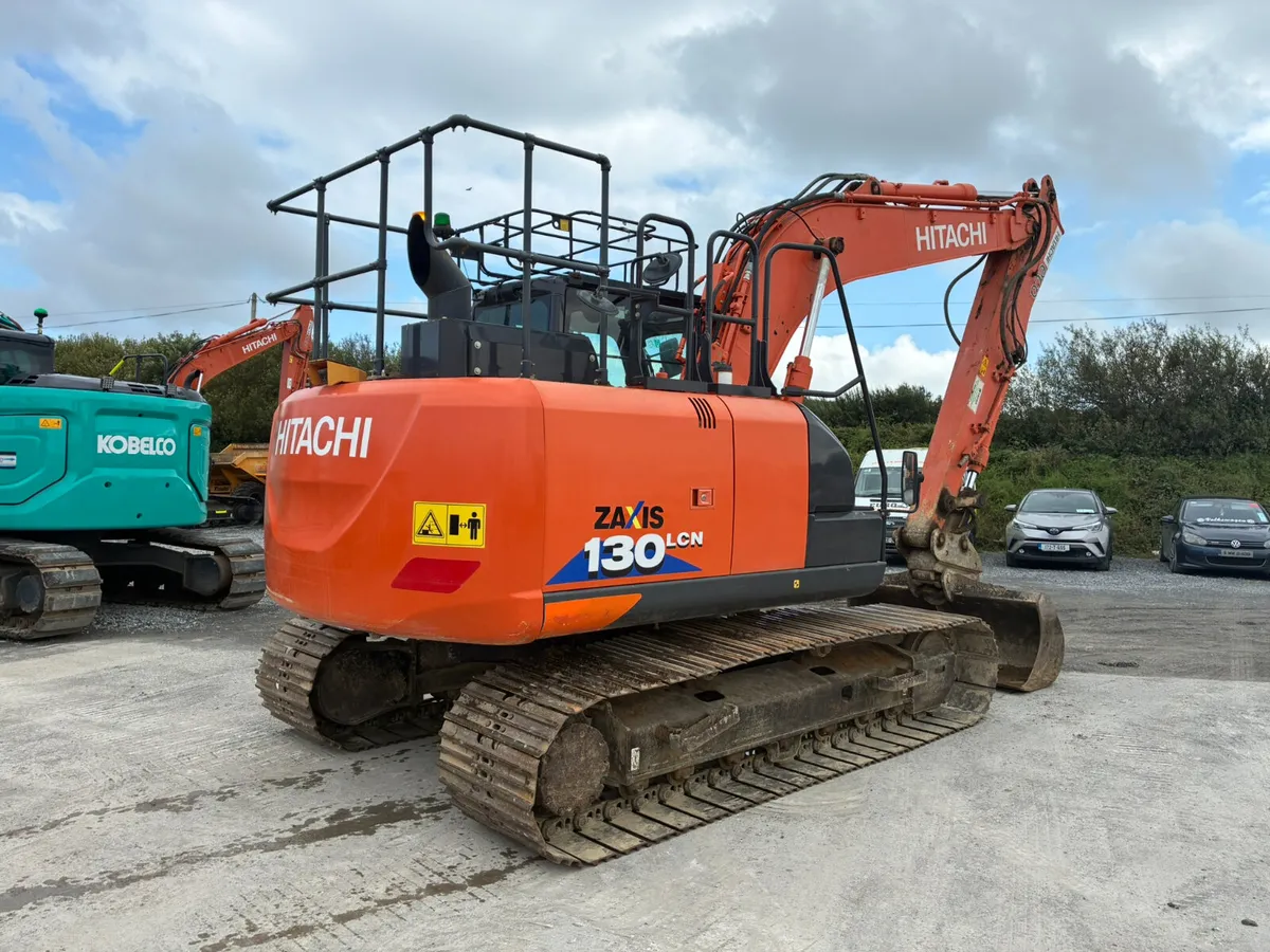 Hitachi ZX130-6 (2017) - Image 3
