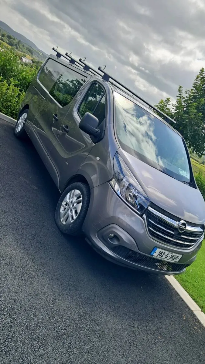 Vivaro crewcab - Image 1