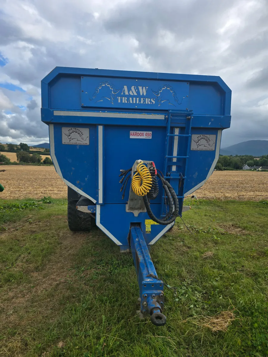 A &W dumper - Image 2