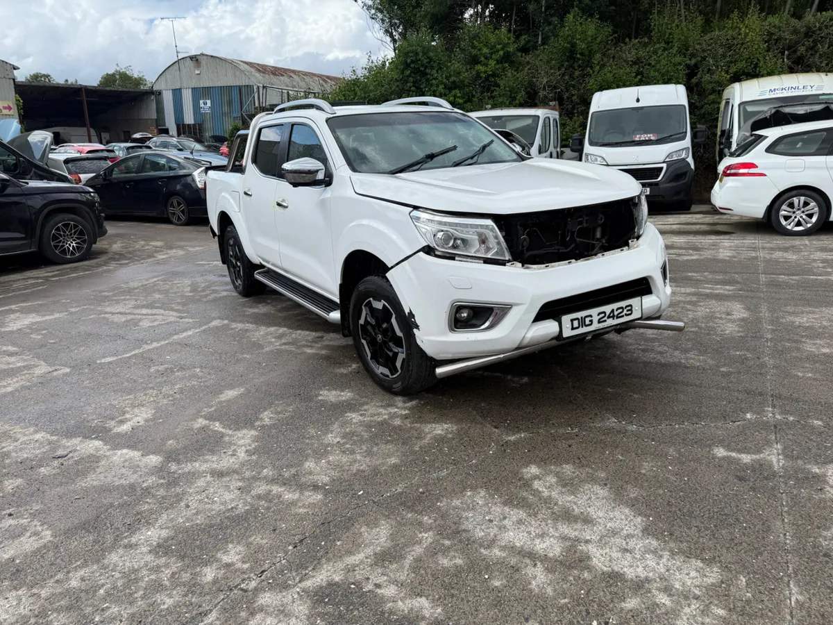 2016 Nissan Navara NP300 2.3 DCI - Image 2