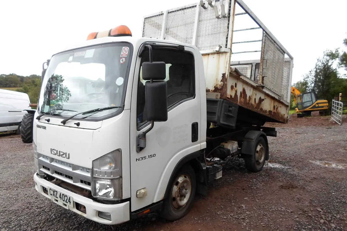 Isuzu N-Series 2012 - Image 1