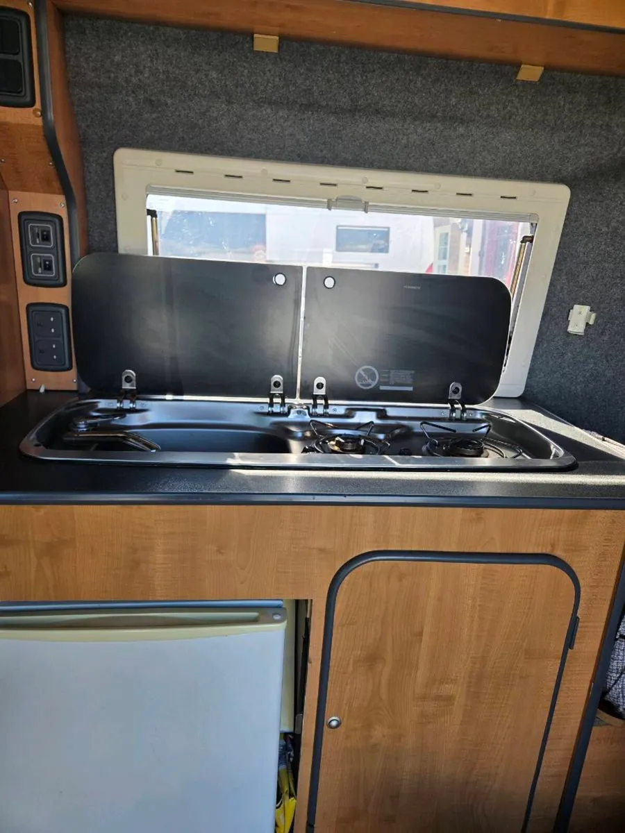 Campervan - Image 4