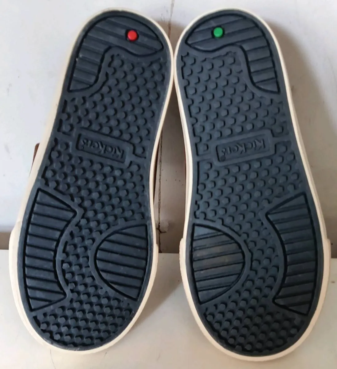 Kickers Childrens Brown Shoes - Image 2