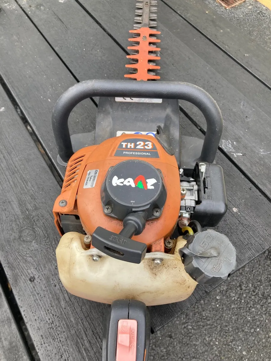 Petrol Hedge Trimmers - Image 1