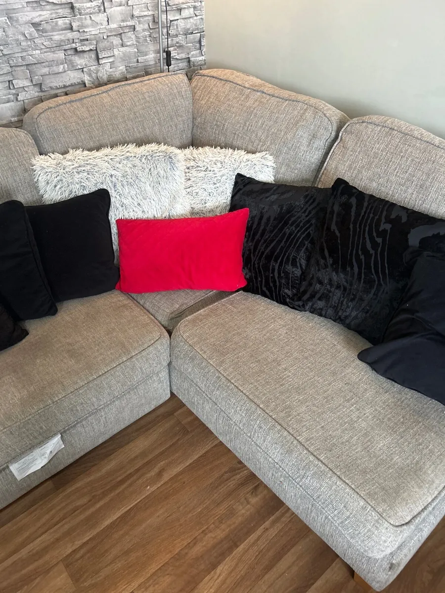 Couch - Image 1