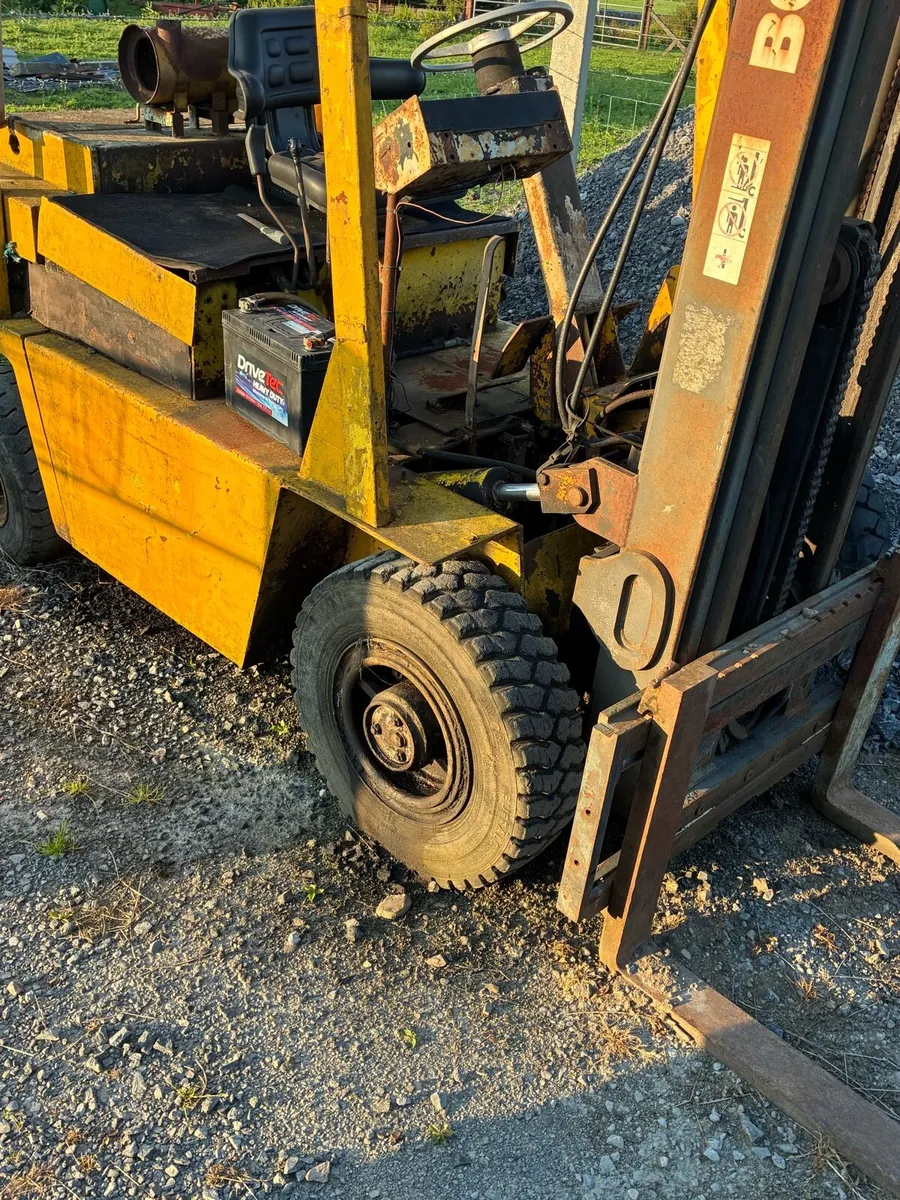Boss forklift - Image 2