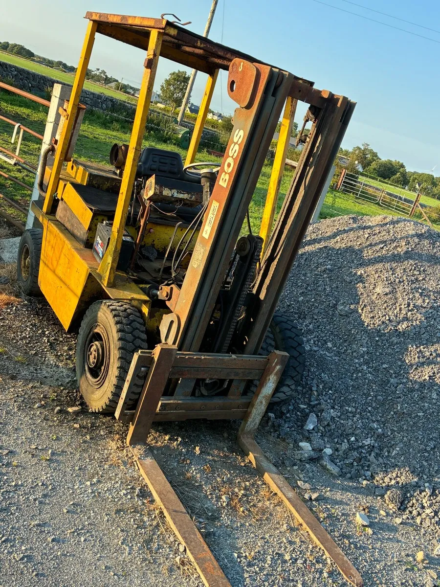 Boss forklift - Image 1