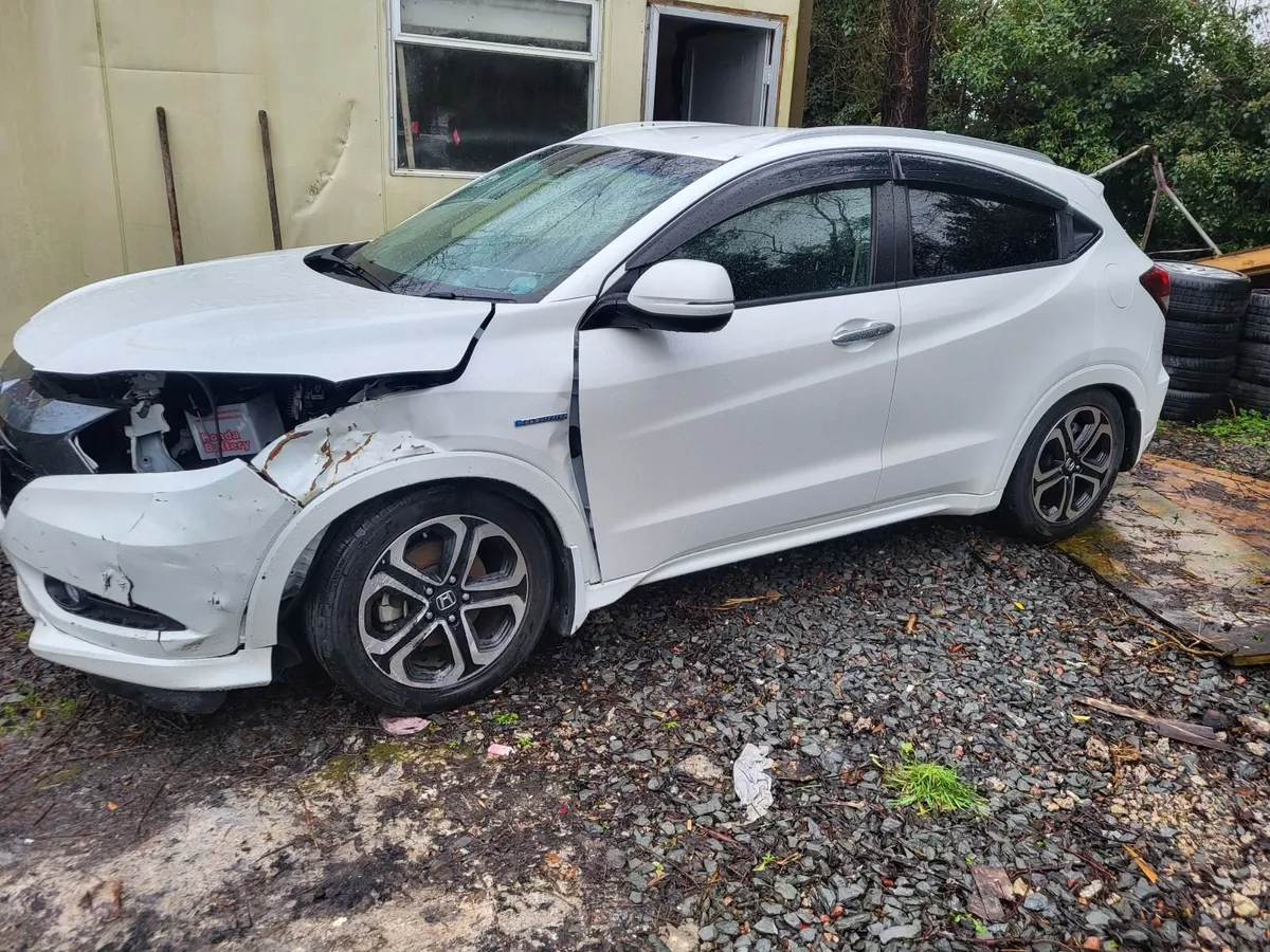 161  Honda Vezel  (hrv) 1,5 hybrid automatic - Image 3