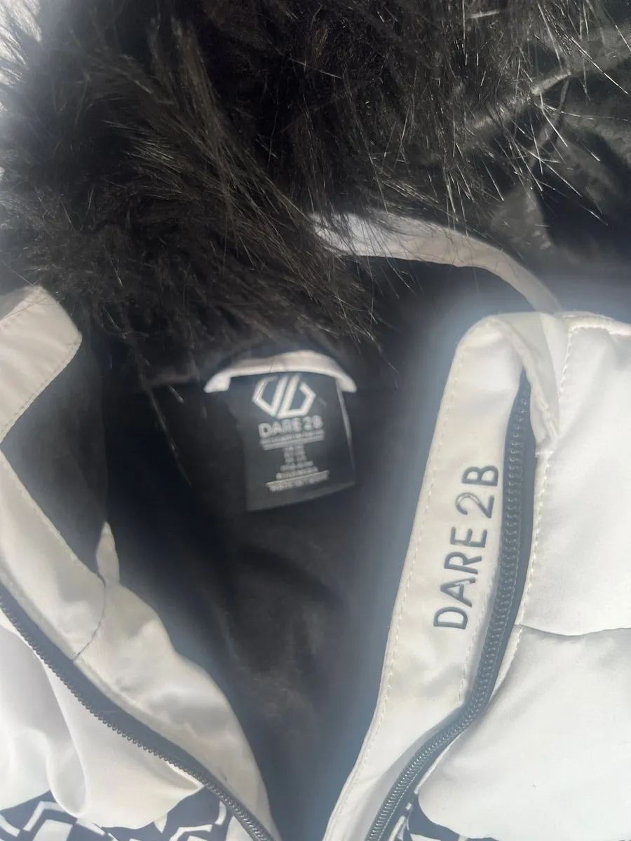 Ski gear - Image 2