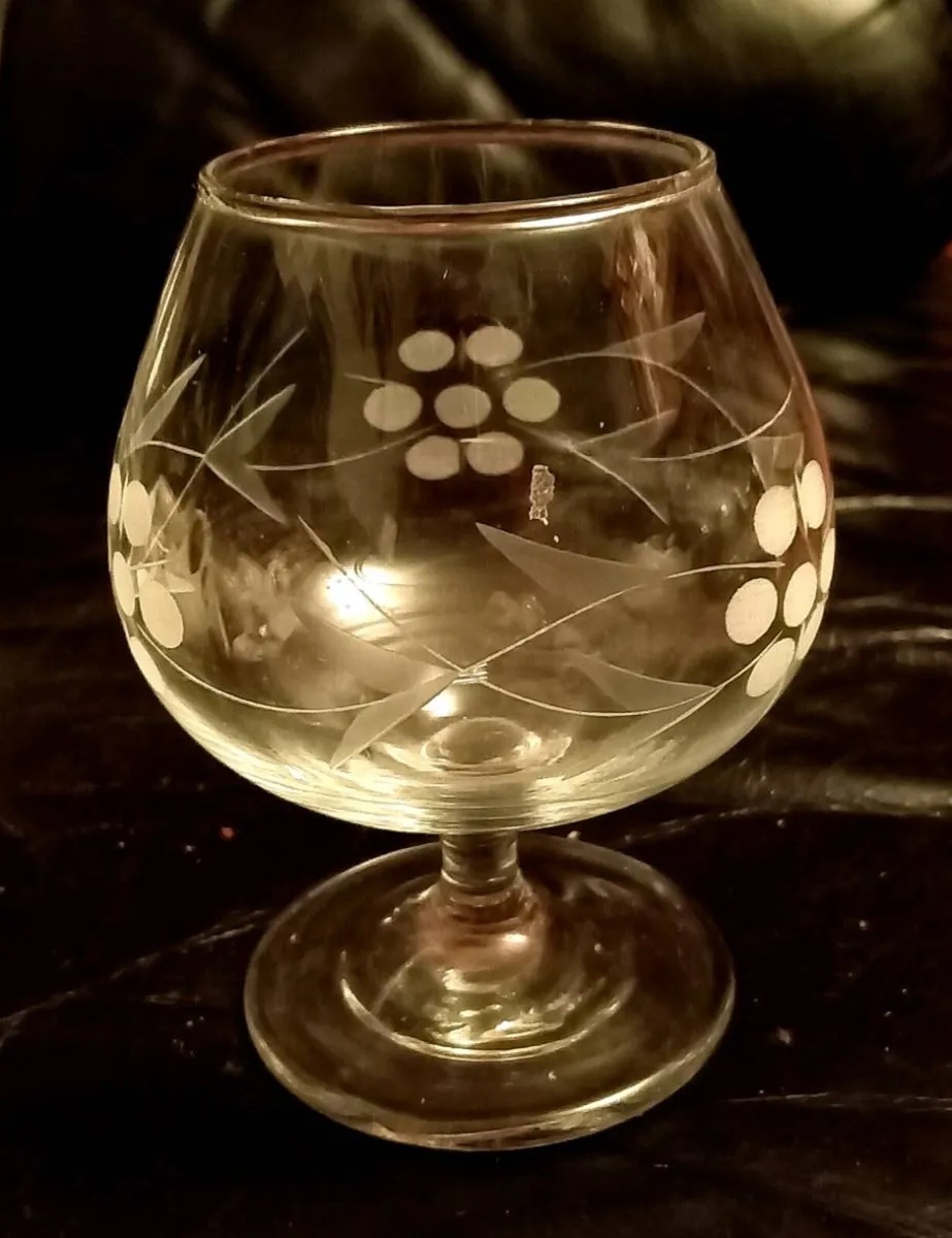 Vintage Duiske Sherry Wine Glasses (13) - Image 2