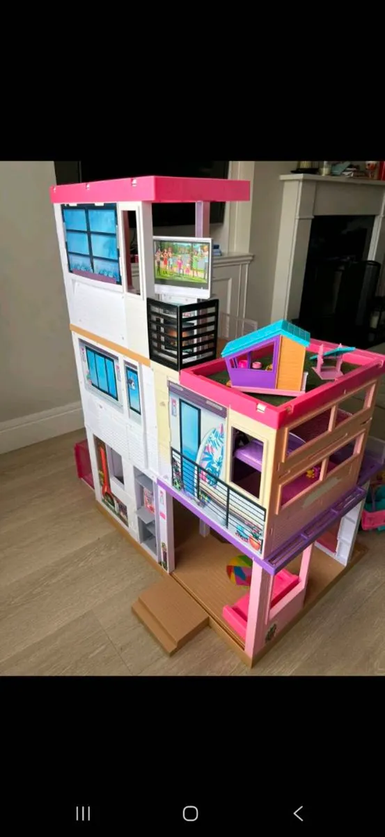 Barbie Dream House - Image 2