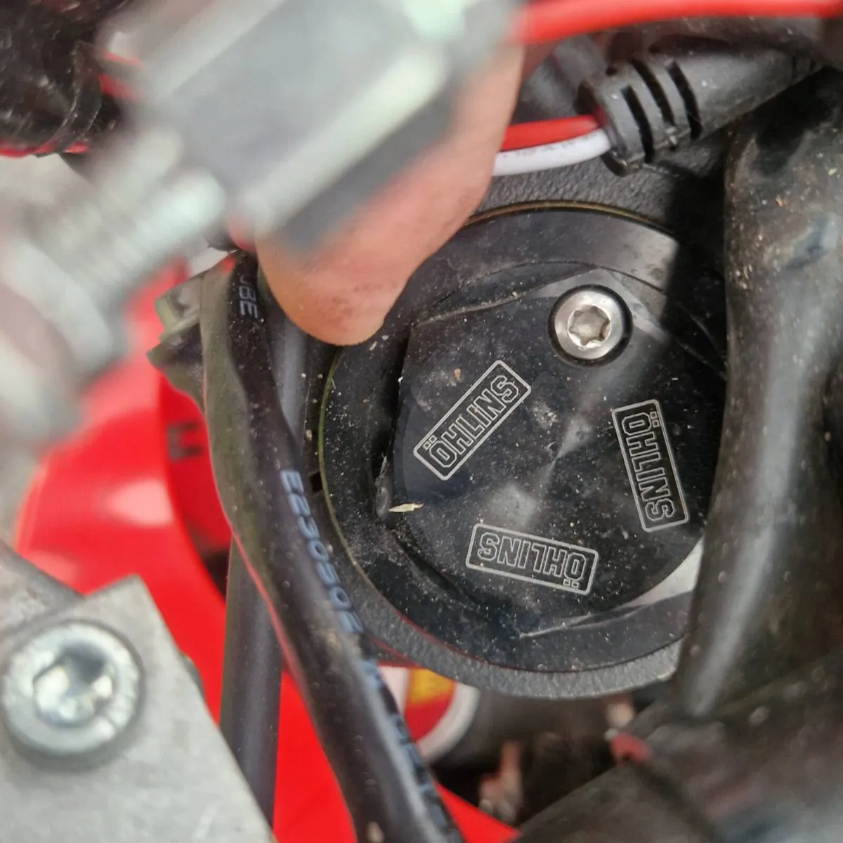Honda crf 250 rally - Image 3