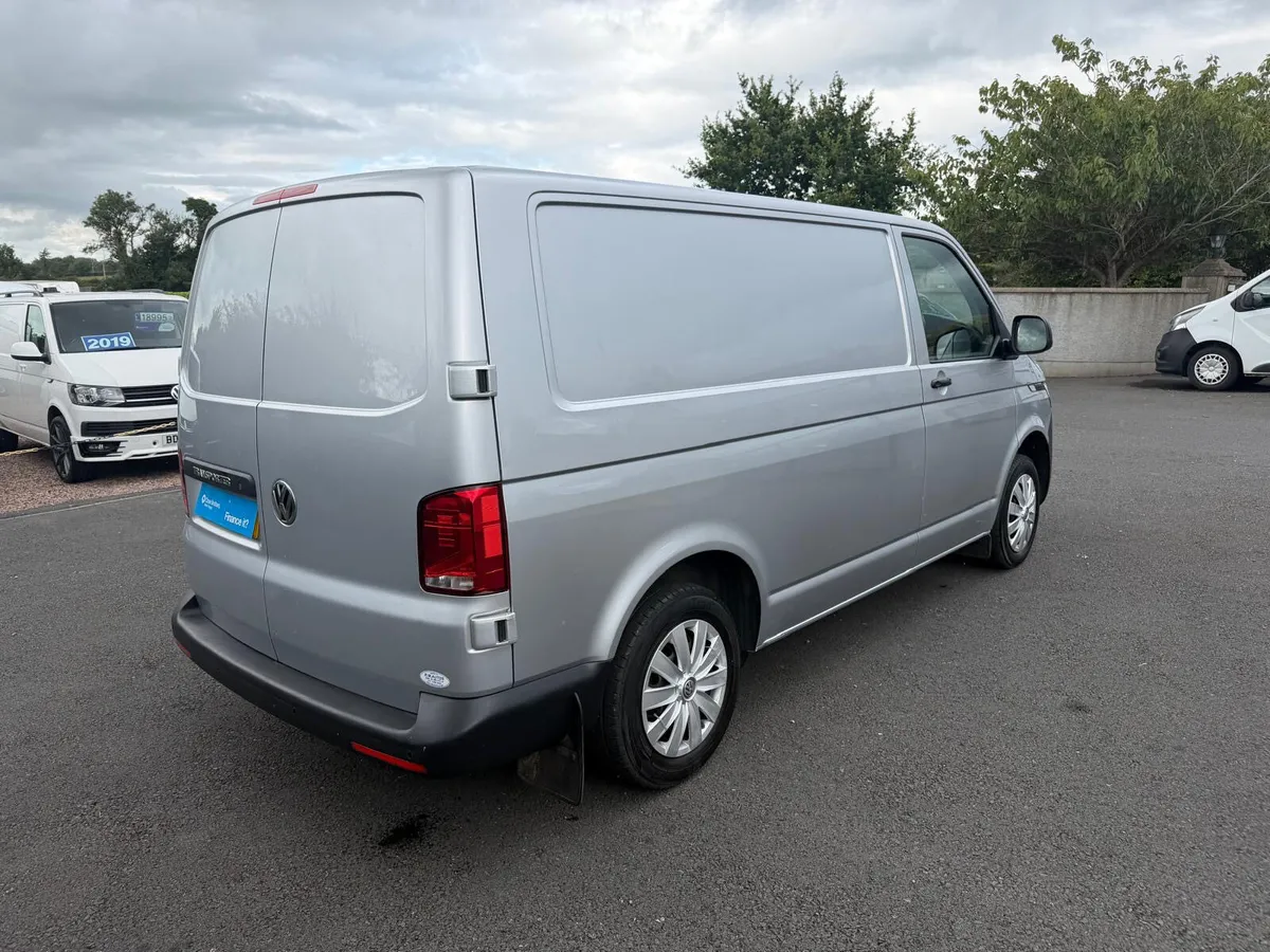 VW Transporter 2.0 Tdi - N.I. Registered - Image 4