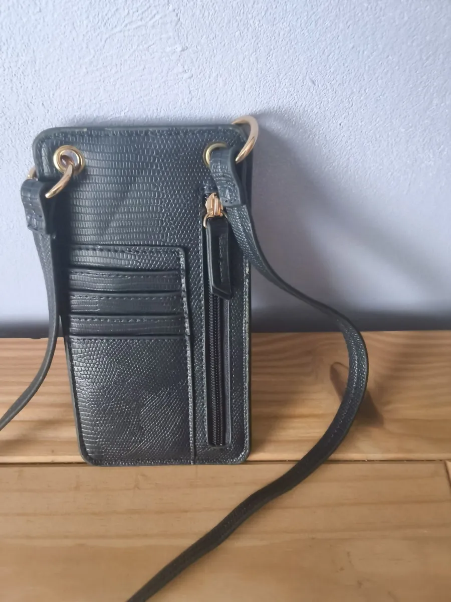 Brand new unwanted gift phone purse with wallet - Image 2