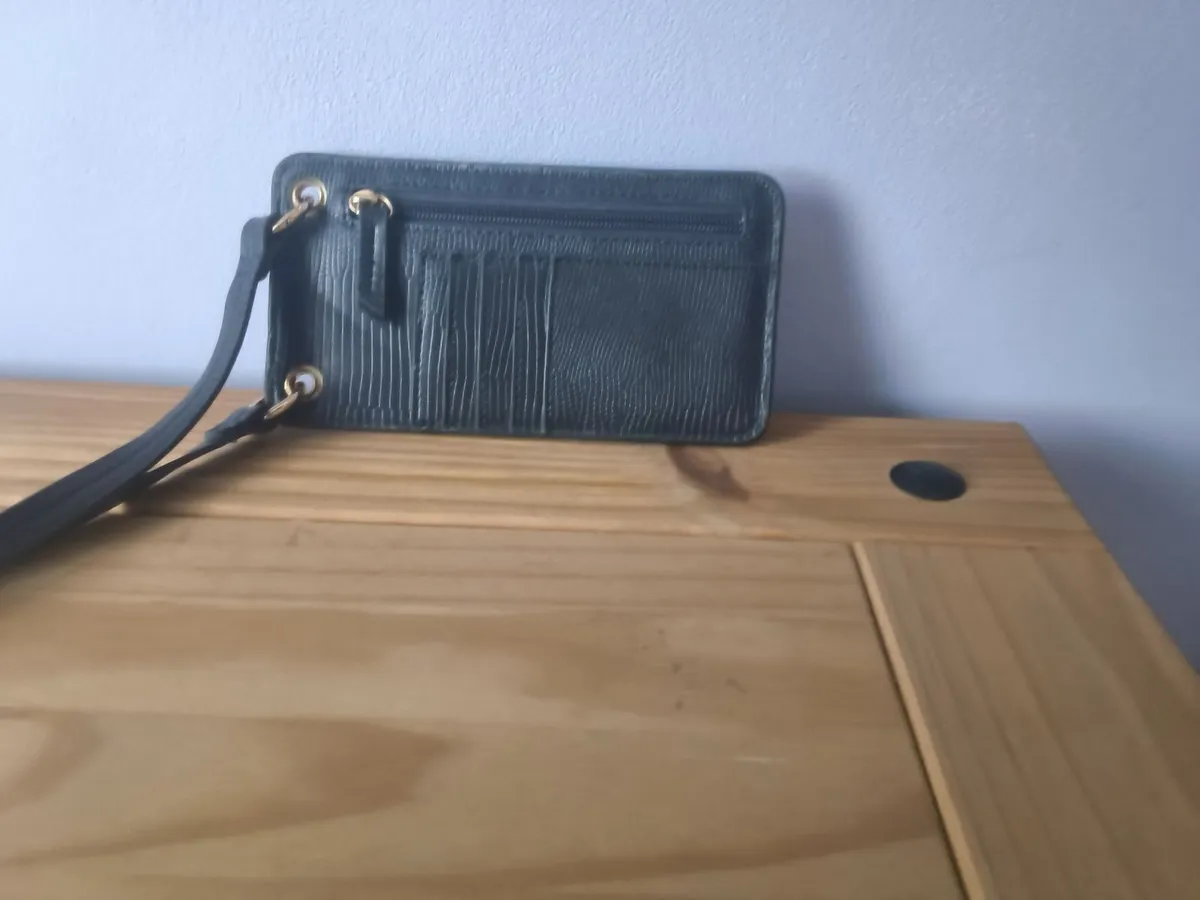 Brand new unwanted gift phone purse with wallet - Image 3