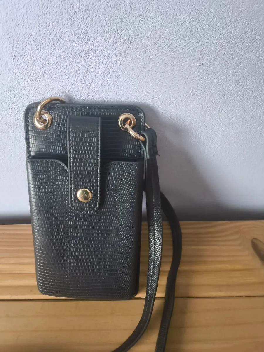 Brand new unwanted gift phone purse with wallet - Image 4
