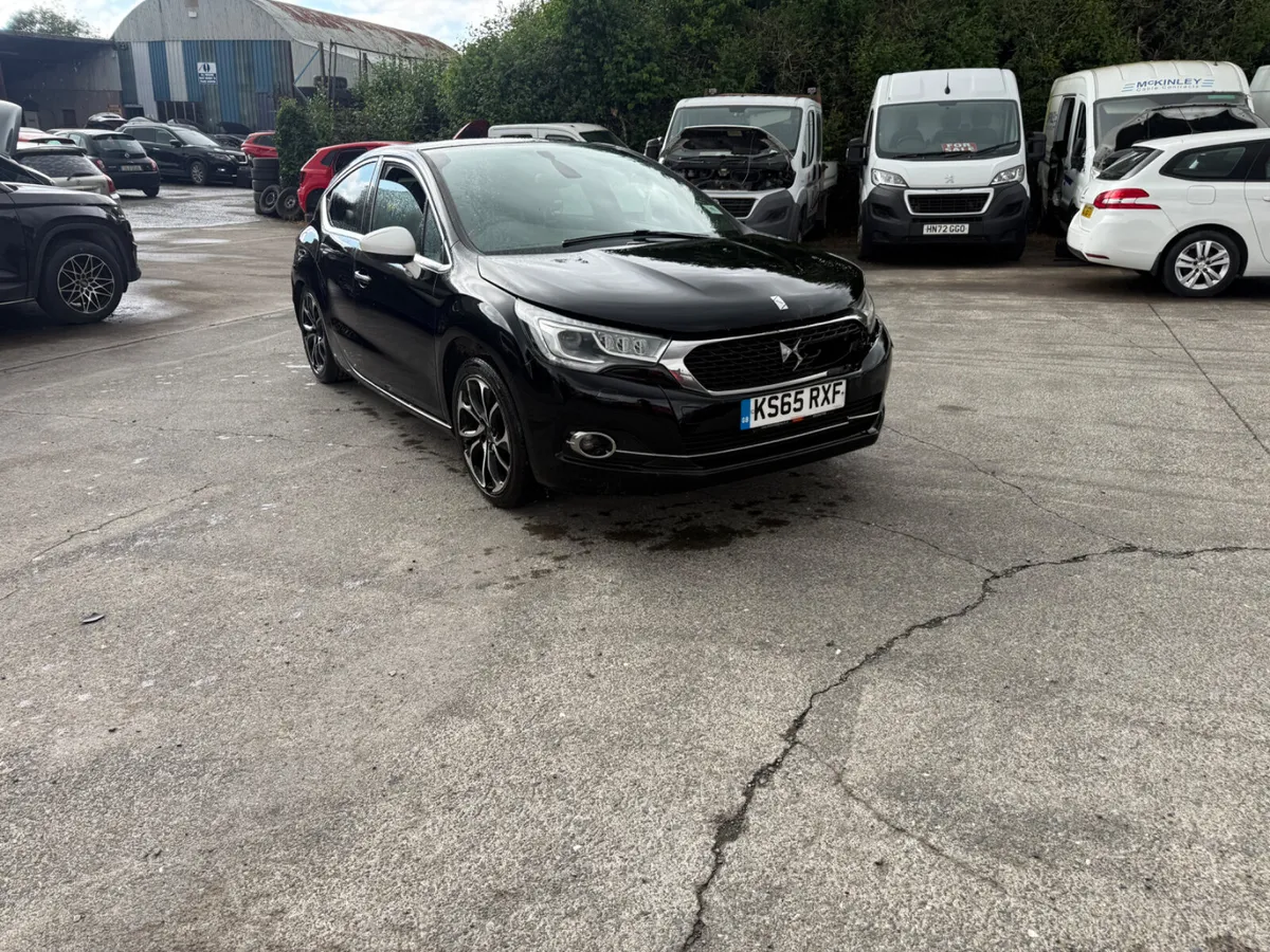 2015 Citroen DS4 1.6 HDI Blue - Image 1