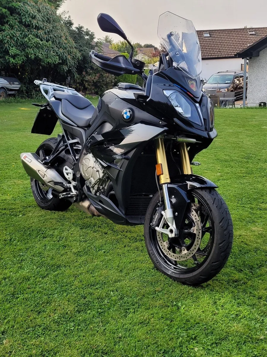 BMW S1000XR lowered - Image 1