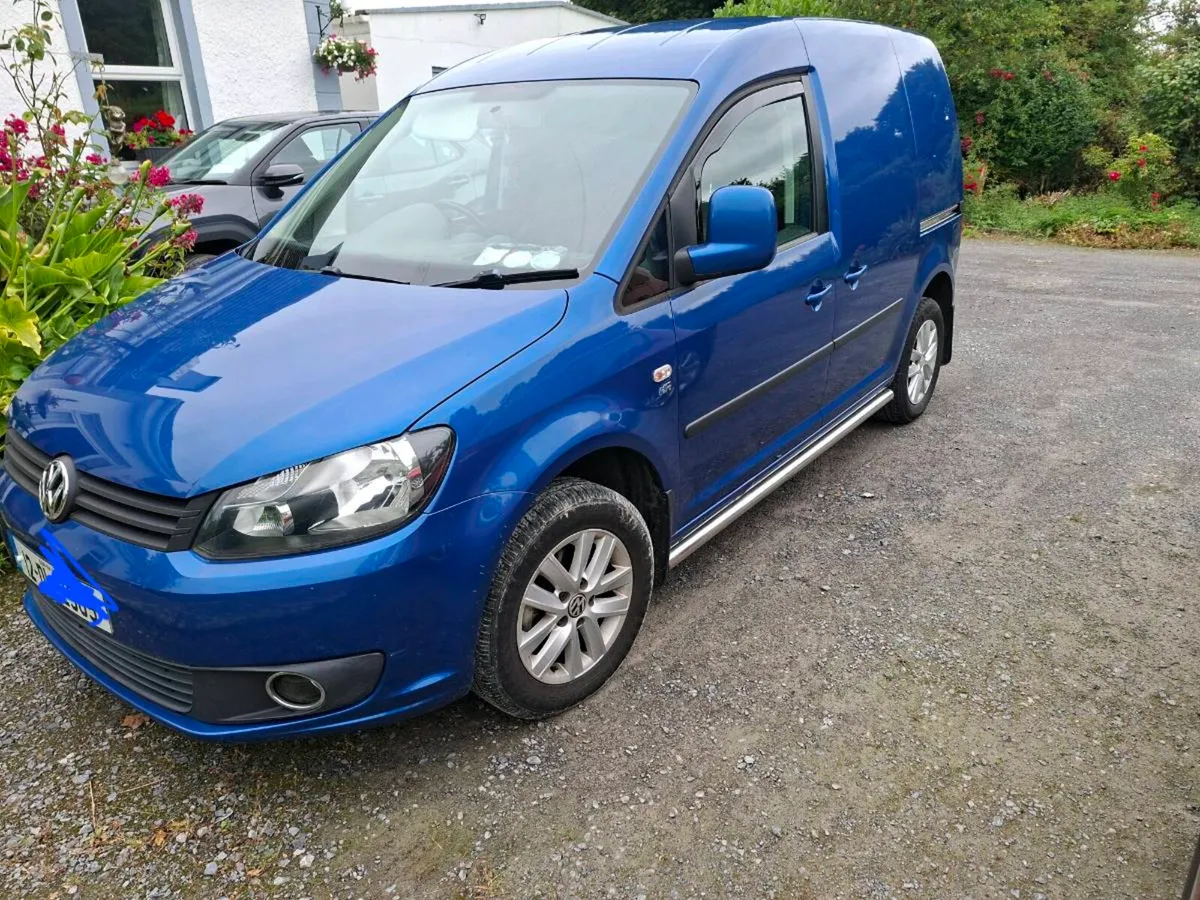 Van - Image 2