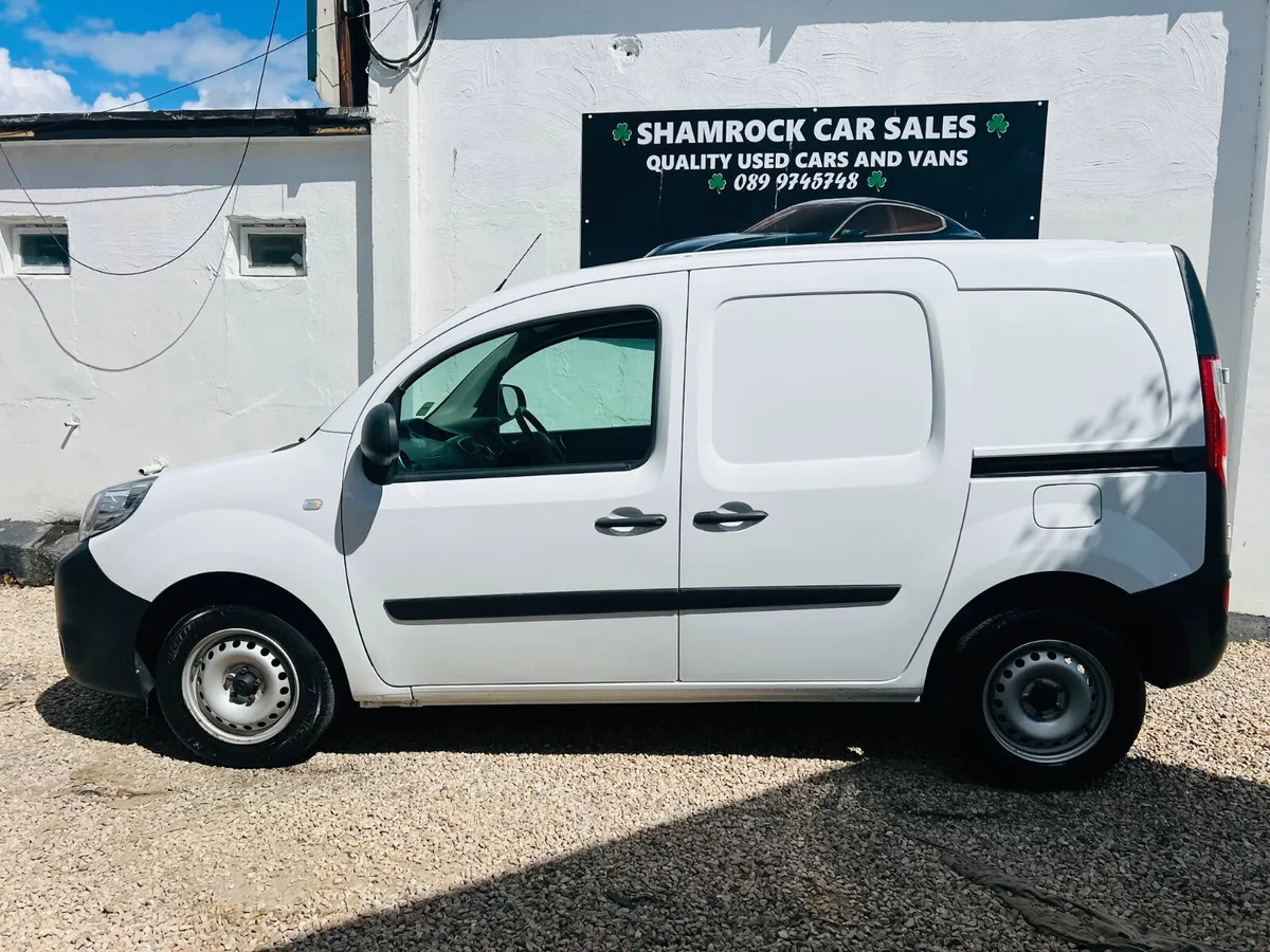 2019 Renault Kangoo 1.5 Dci **Only 30,000km** - Image 2
